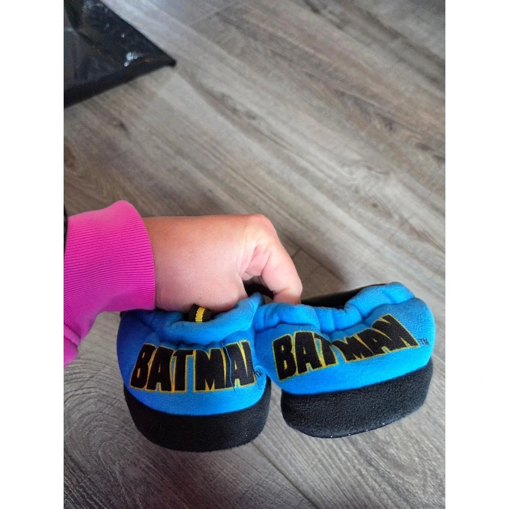 Batman kids slippers size‎ 13/1